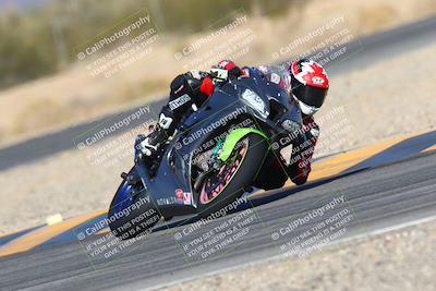 media/Jan-14-2024-SoCal Trackdays (Sun) [[2e55ec21a6]]/Turn 6 (125pm)/